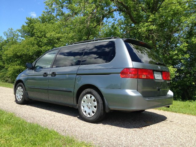 Honda Odyssey 2001 photo 4