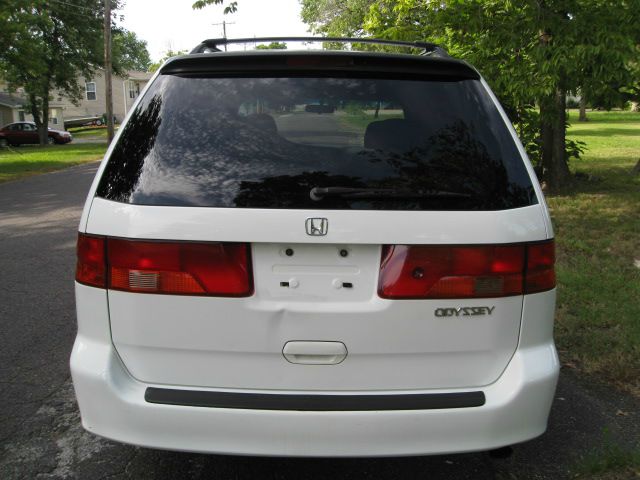 Honda Odyssey 2001 photo 1