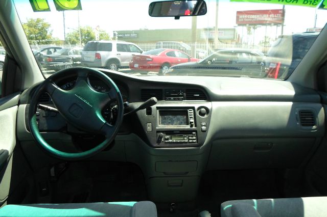 Honda Odyssey Open-top MiniVan