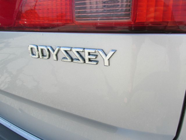 Honda Odyssey 2001 photo 4