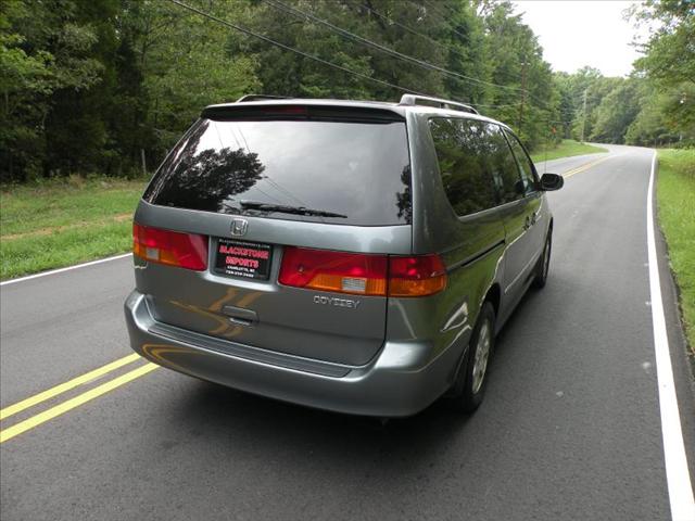Honda Odyssey 2002 photo 3