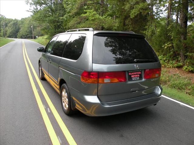 Honda Odyssey 2002 photo 4