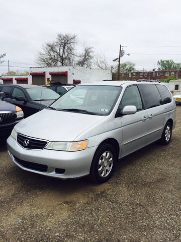 Honda Odyssey 2002 photo 2
