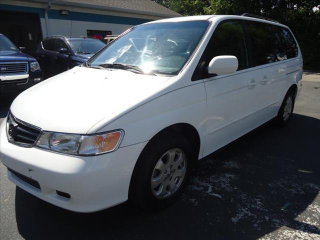 Honda Odyssey CXL - AWD 7-pass At Brookville MiniVan