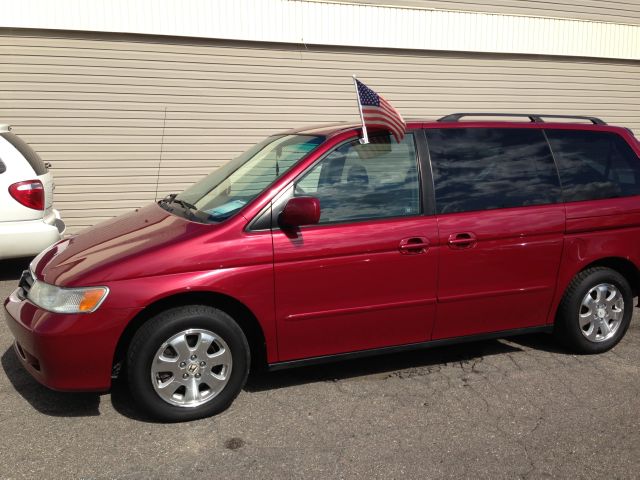 Honda Odyssey 2002 photo 3