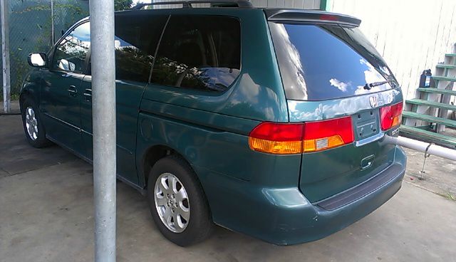 Honda Odyssey 2002 photo 4