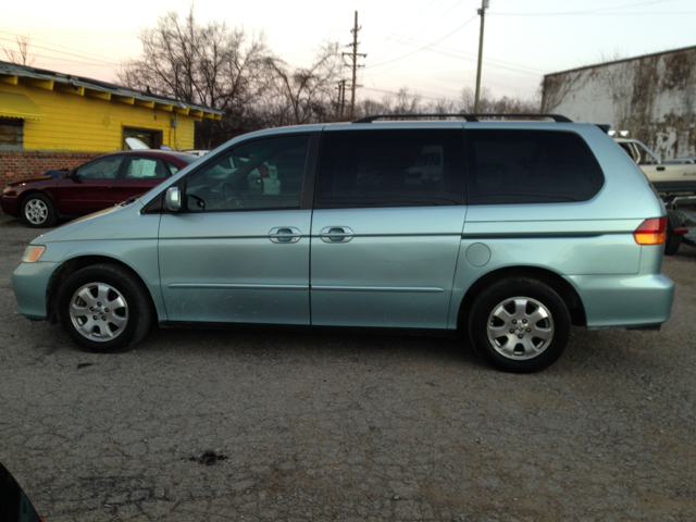 Honda Odyssey 2002 photo 2