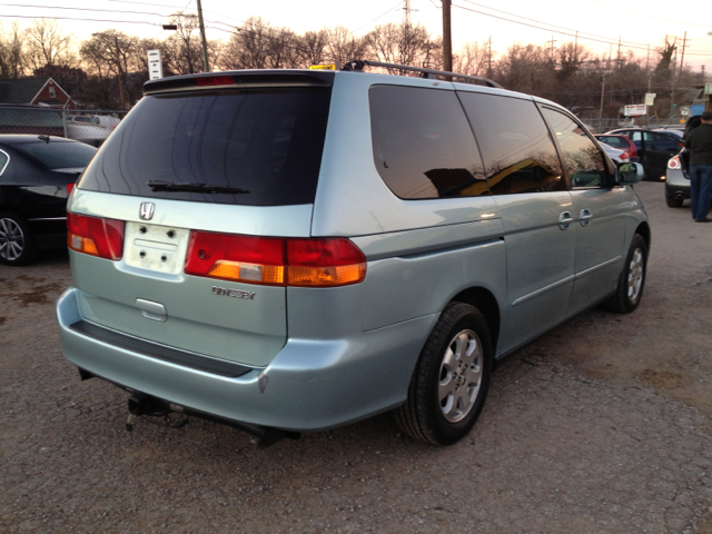 Honda Odyssey 2002 photo 4