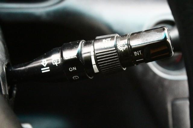 Honda Odyssey 2002 photo 2