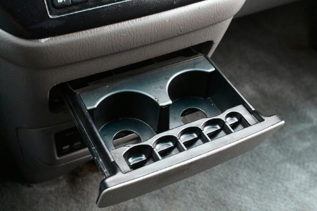 Honda Odyssey 2002 photo 24