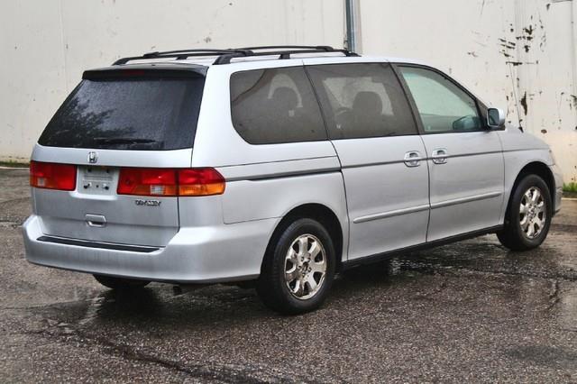 Honda Odyssey 2002 photo 38