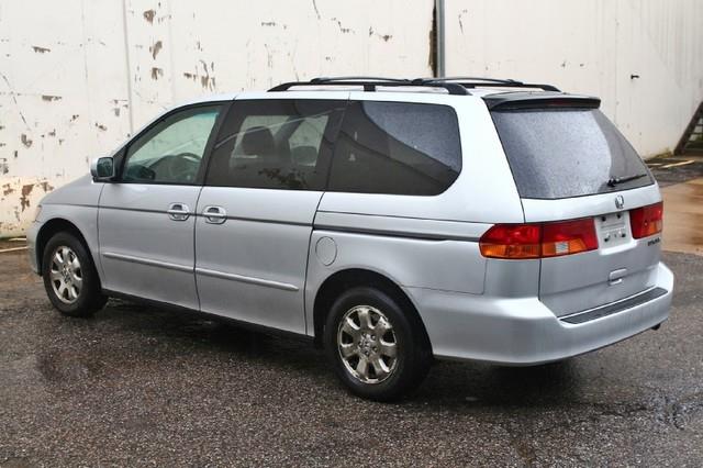 Honda Odyssey 2002 photo 9
