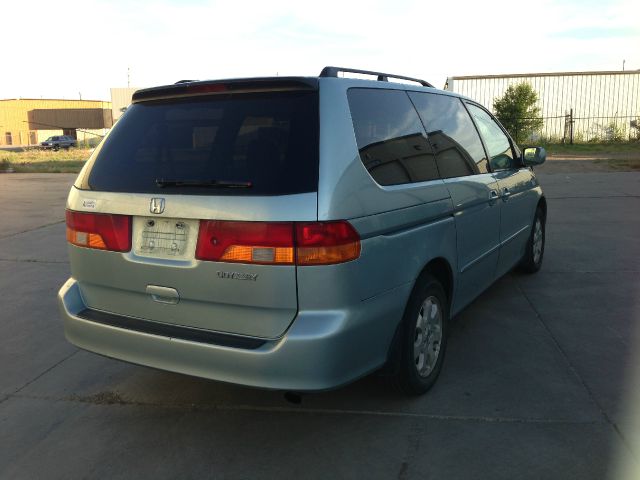 Honda Odyssey 2002 photo 3