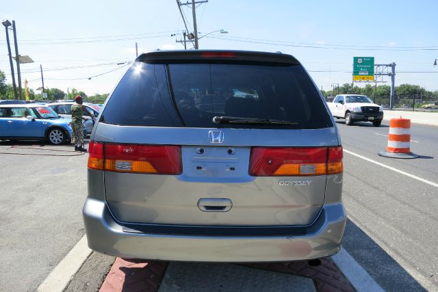 Honda Odyssey 2002 photo 1