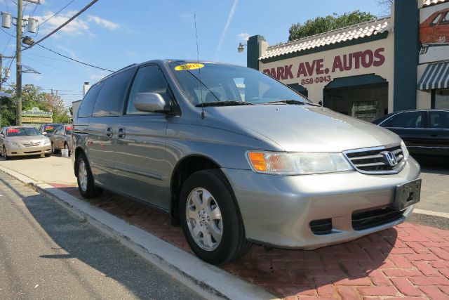 Honda Odyssey 2002 photo 2