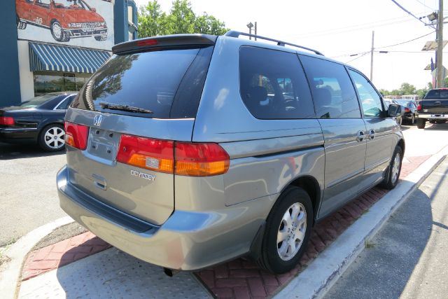 Honda Odyssey 2002 photo 3