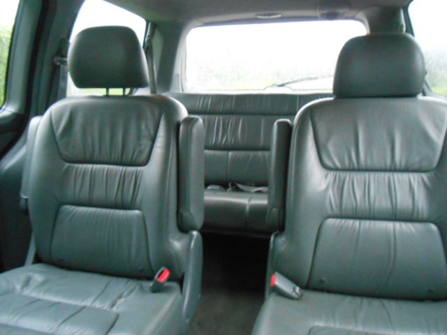 Honda Odyssey 2002 photo 3