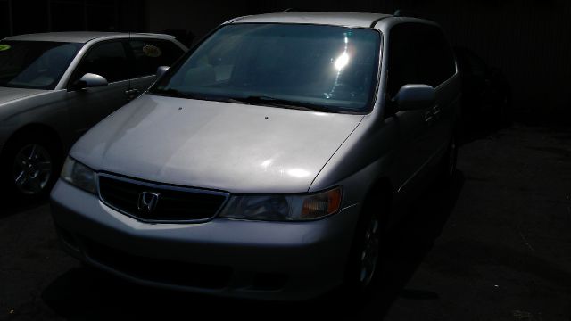 Honda Odyssey 2002 photo 3