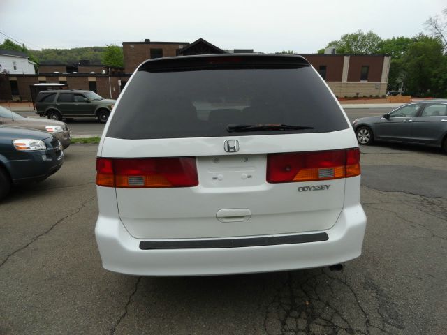 Honda Odyssey 2002 photo 3