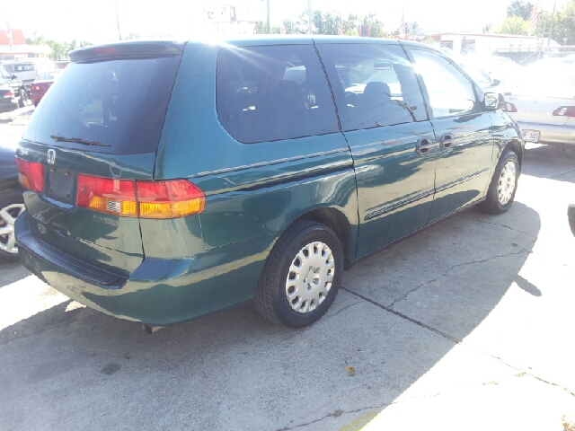 Honda Odyssey 2002 photo 1