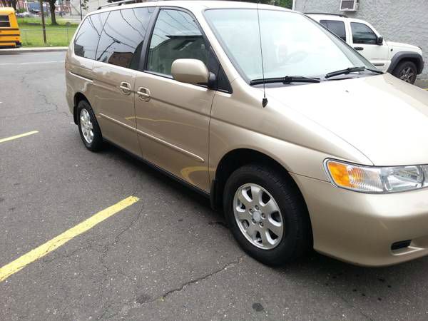 Honda Odyssey 2002 photo 6