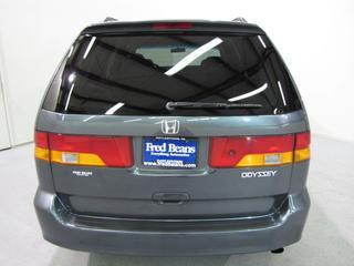 Honda Odyssey 2003 photo 2
