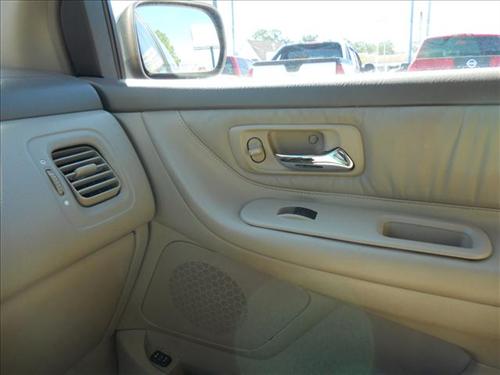 Honda Odyssey 2003 photo 2