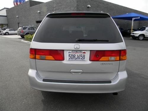 Honda Odyssey 2003 photo 3