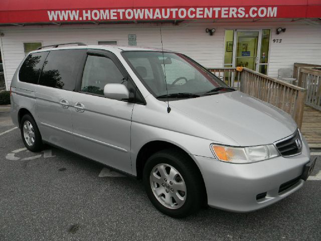 Honda Odyssey 2003 photo 2