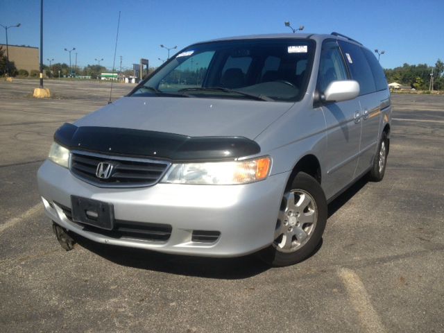 Honda Odyssey 2003 photo 1