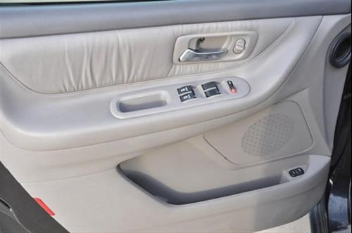 Honda Odyssey 2003 photo 1