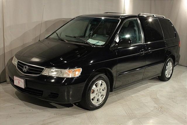 Honda Odyssey 2003 photo 1