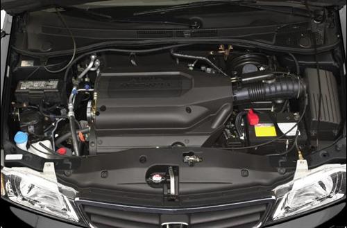 Honda Odyssey 2003 photo 2
