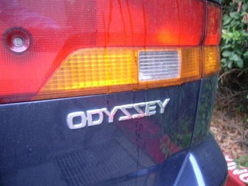 Honda Odyssey 2003 photo 1