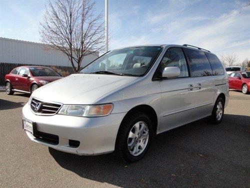 Honda Odyssey 2003 photo 2