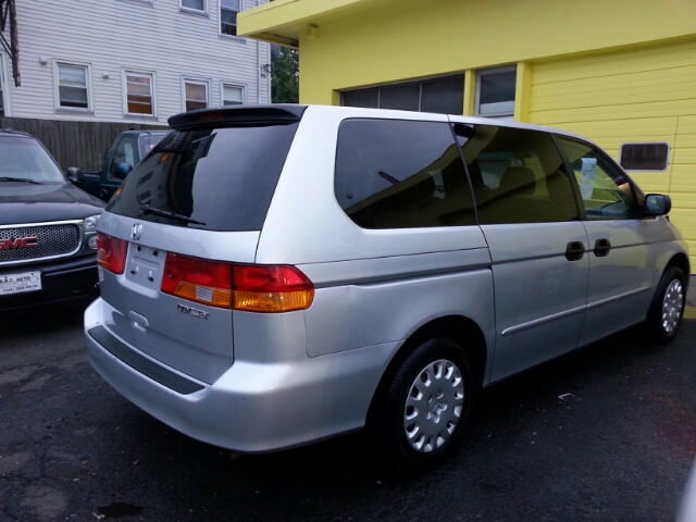 Honda Odyssey 2003 photo 1