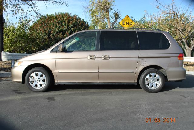 Honda Odyssey 2003 photo 1