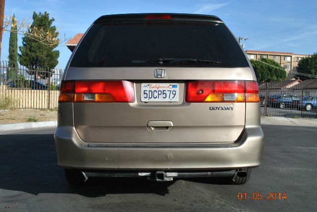Honda Odyssey 2003 photo 3
