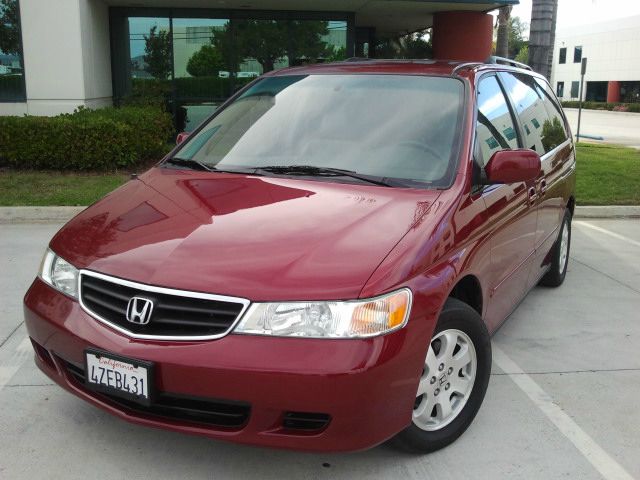 Honda Odyssey 2003 photo 1