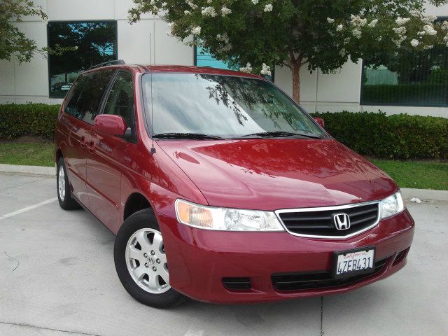 Honda Odyssey 2003 photo 3
