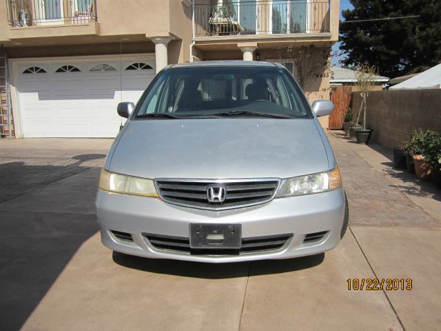 Honda Odyssey 2500hd LS 4X4 MiniVan