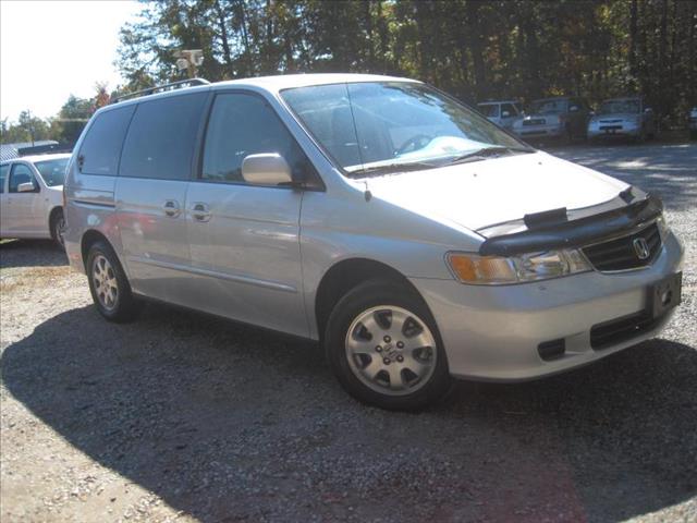 Honda Odyssey 2003 photo 2