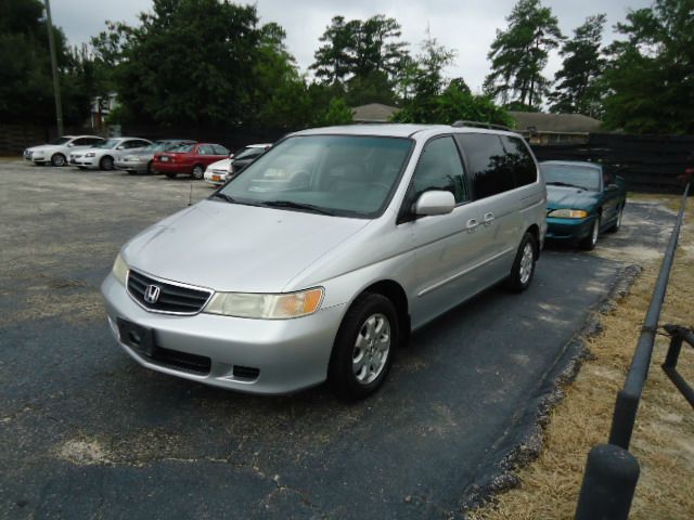 Honda Odyssey 2003 photo 3