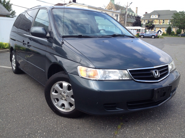 Honda Odyssey 2003 photo 1