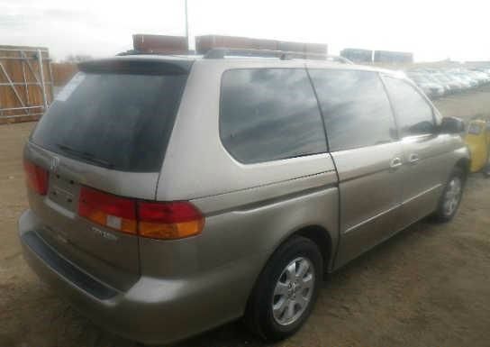 Honda Odyssey 2004 photo 5