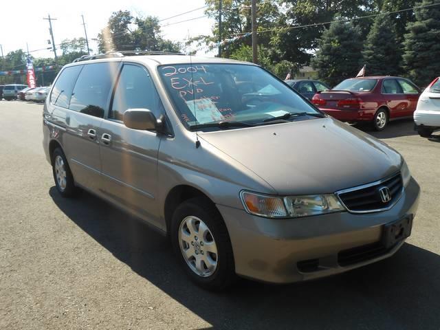 Honda Odyssey 2004 photo 3