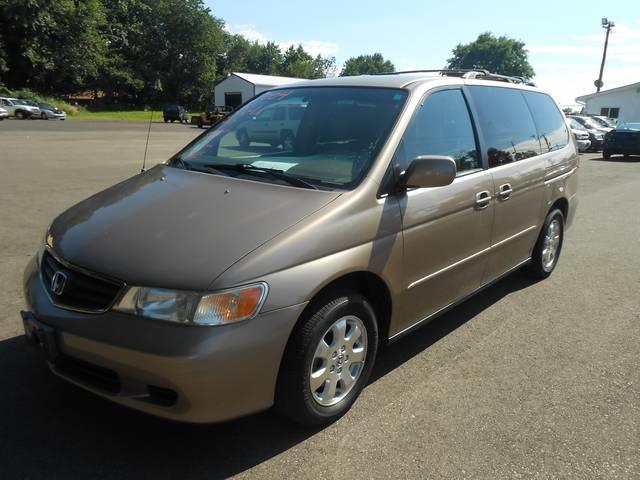 Honda Odyssey 2004 photo 4