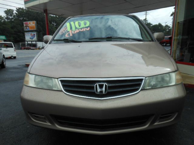 Honda Odyssey 2004 photo 3