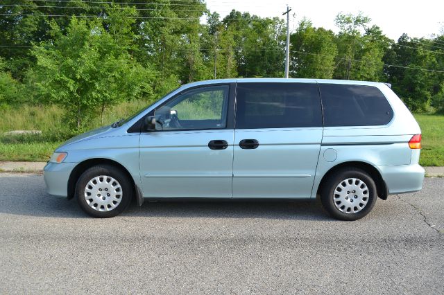 Honda Odyssey 2004 photo 4