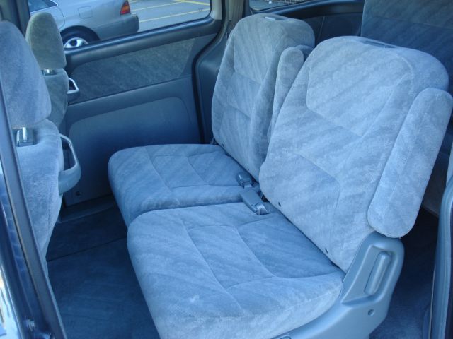 Honda Odyssey 2004 photo 10